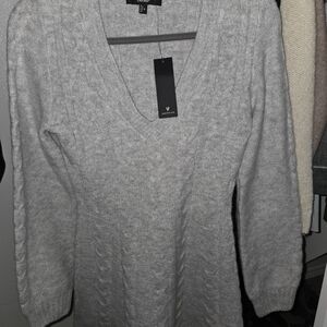 Lulu's Light Gray V-Neck Sweater Dress